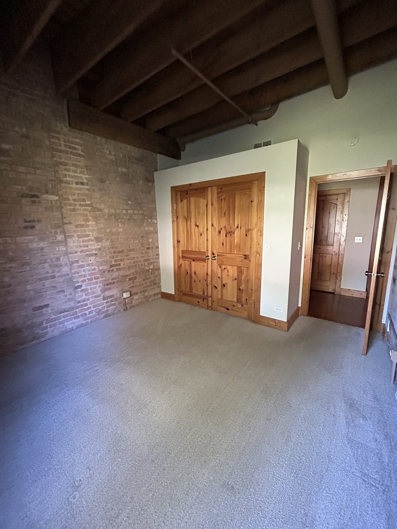 266 Hutchins Court #266, Woodstock, IL 60098