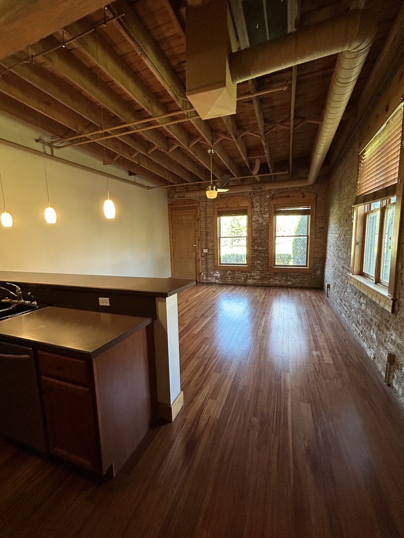 266 Hutchins Court #266, Woodstock, IL 60098