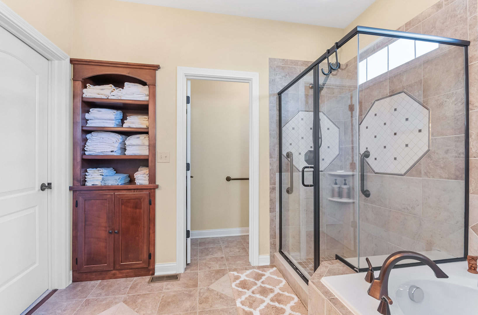 24563 River Crossing Drive, Shorewood, IL 60404