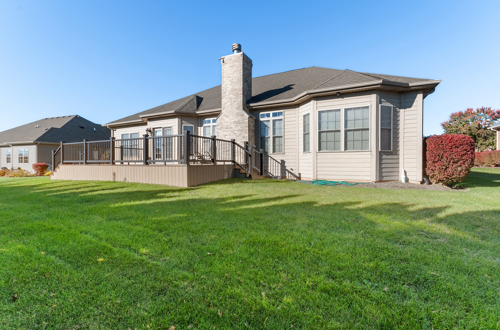 24563 River Crossing Drive, Shorewood, IL 60404