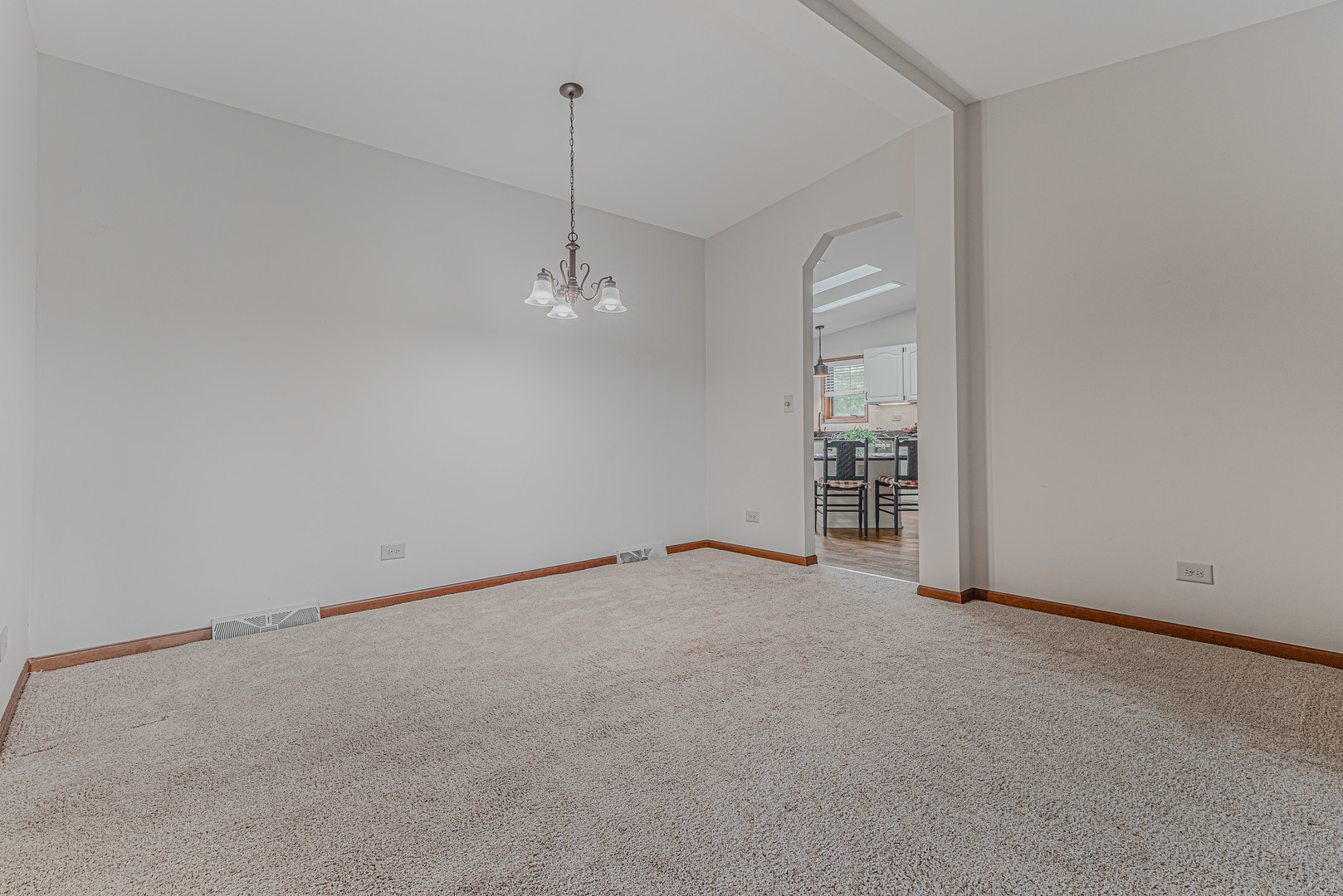 9 Derby Court, Grayslake, IL 60030