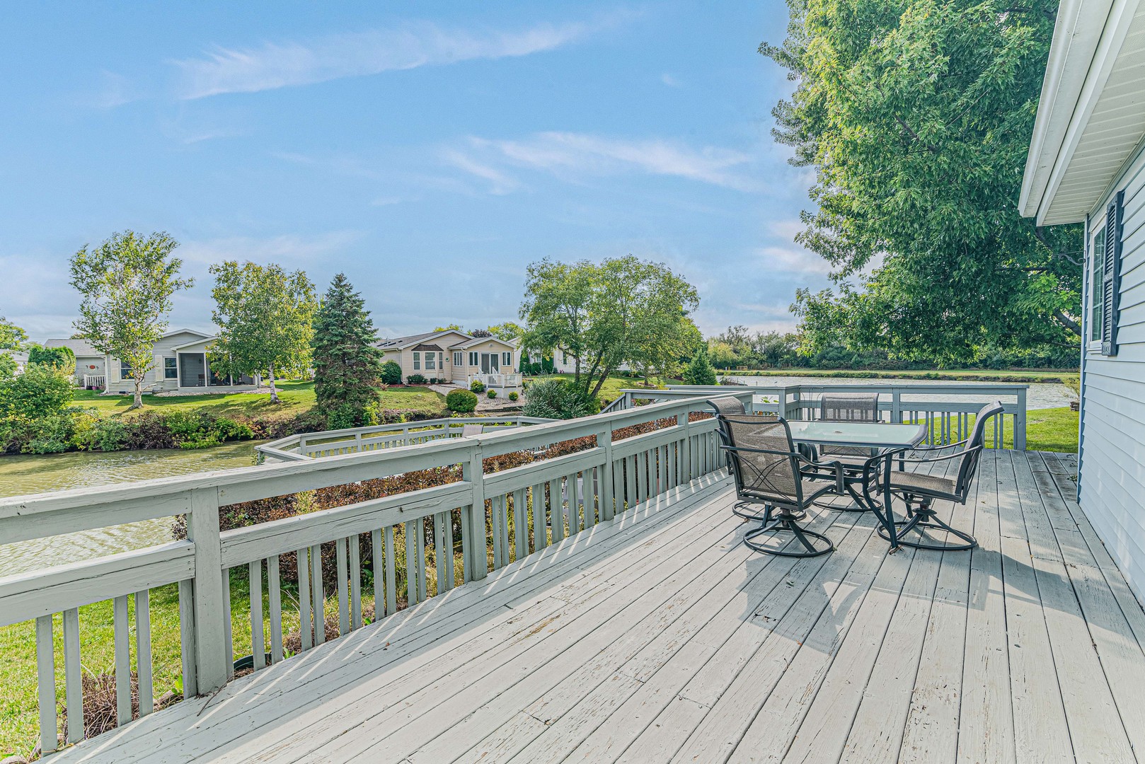 9 Derby Court, Grayslake, IL 60030