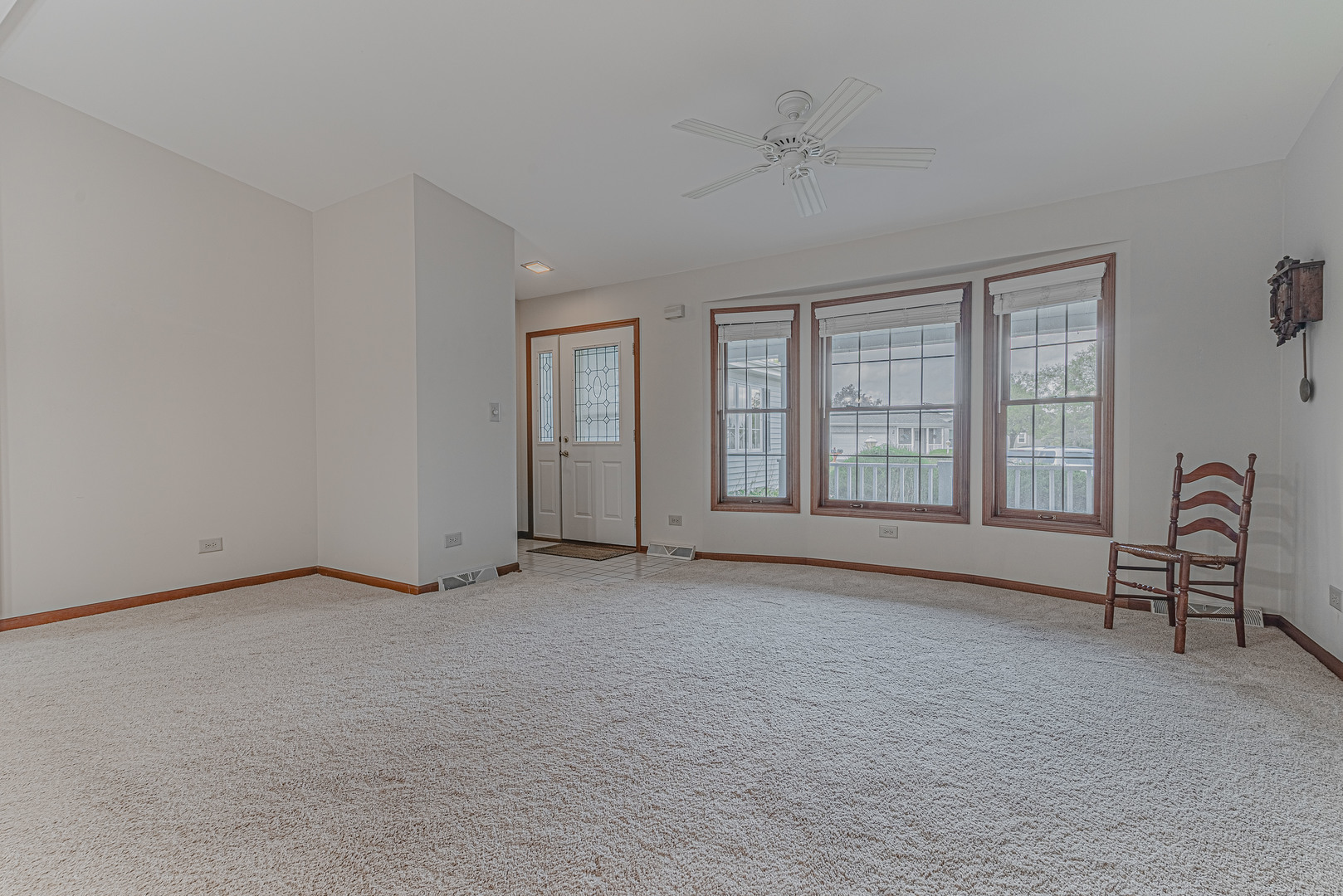 9 Derby Court, Grayslake, IL 60030