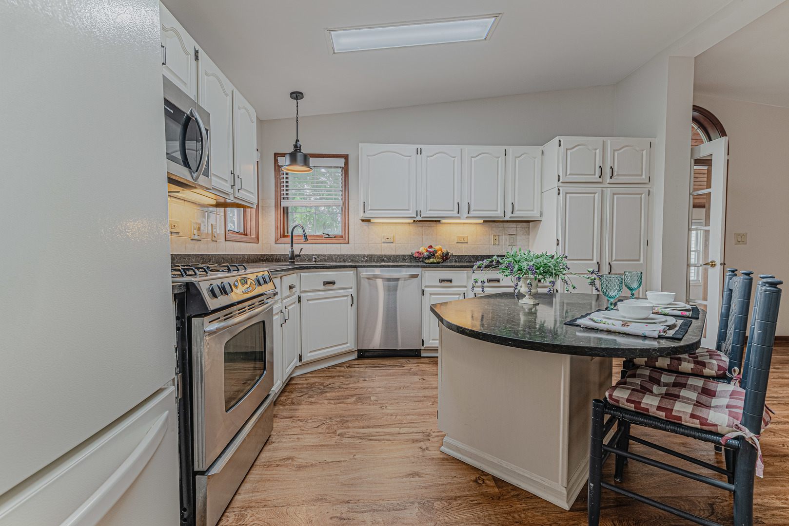 9 Derby Court, Grayslake, IL 60030