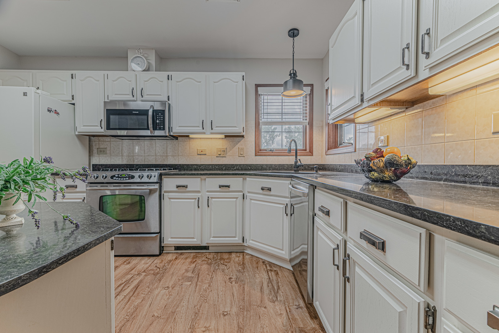9 Derby Court, Grayslake, IL 60030