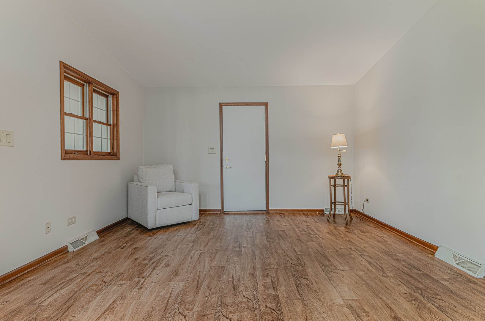 9 Derby Court, Grayslake, IL 60030
