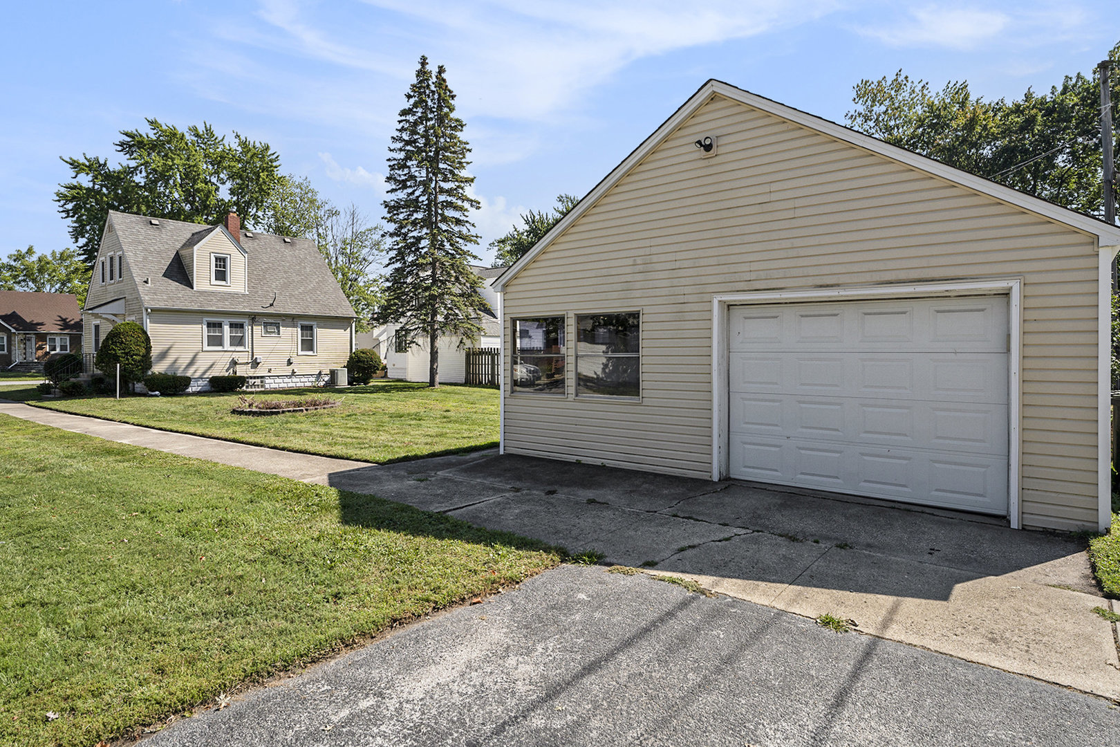 18302 Roy Street, Lansing, IL 60438