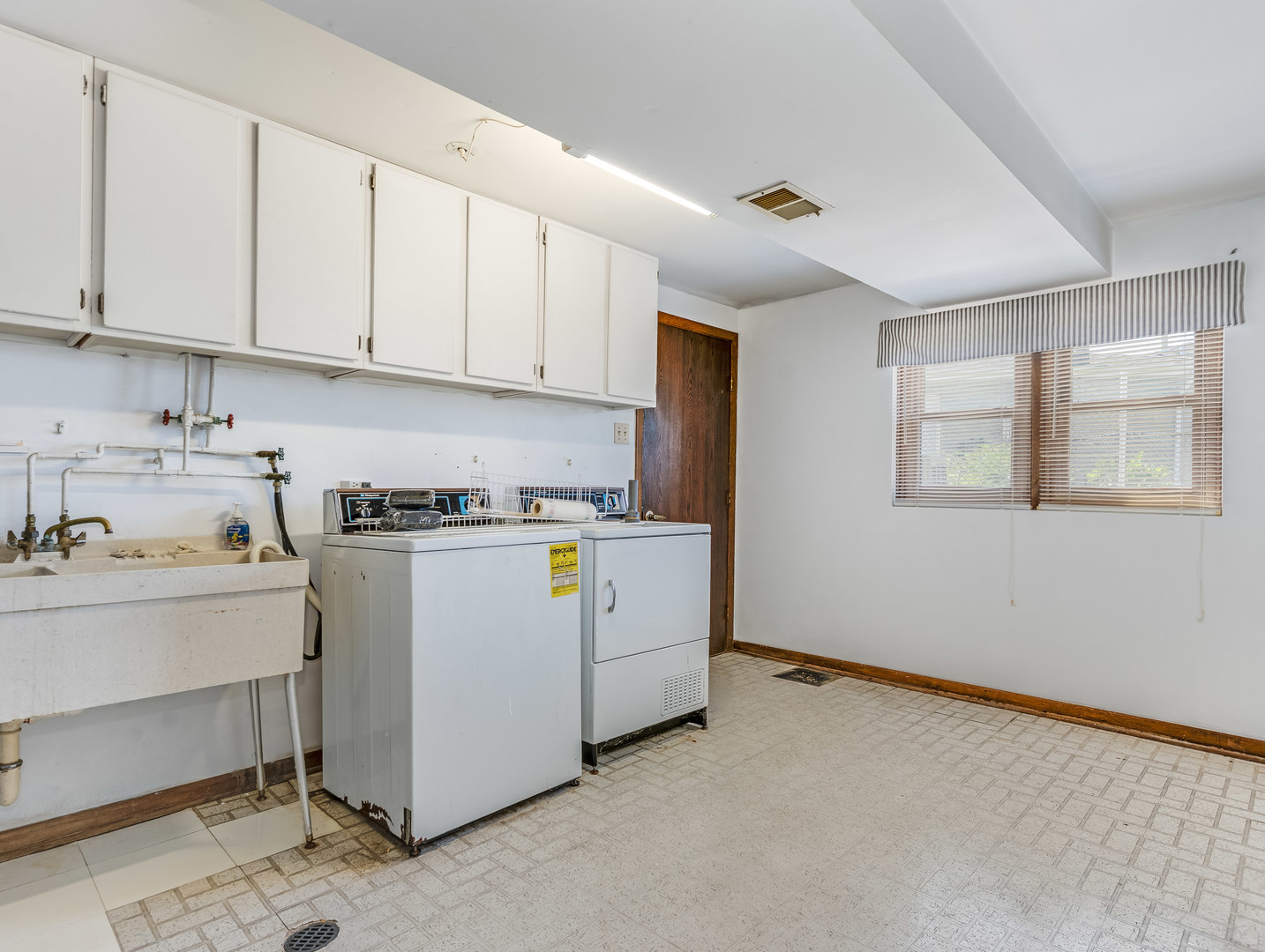 8564 Cherry Stone Place, Tinley Park, IL 60487