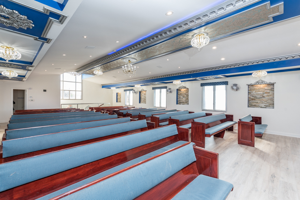 2126 10th Street, Waukegan, IL 60085