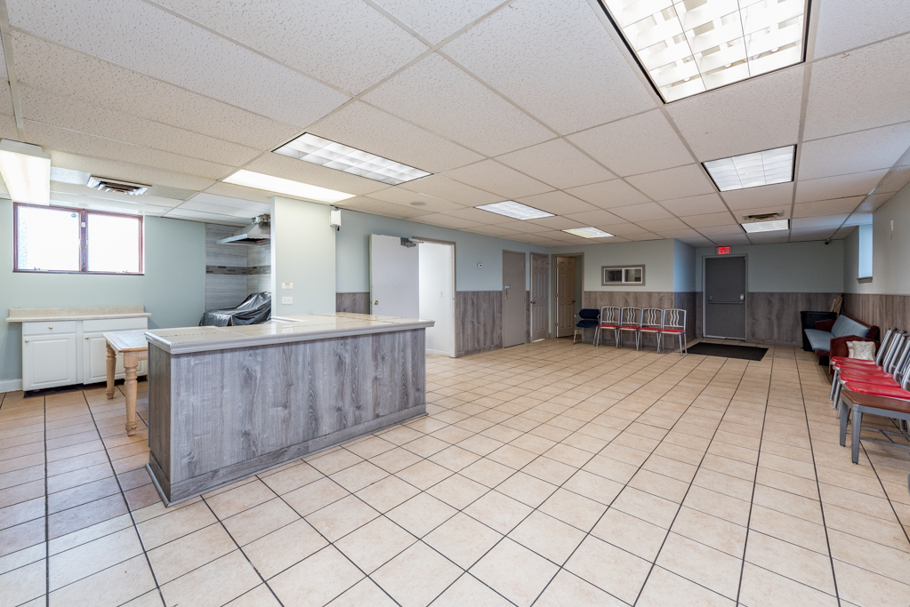 2126 10th Street, Waukegan, IL 60085