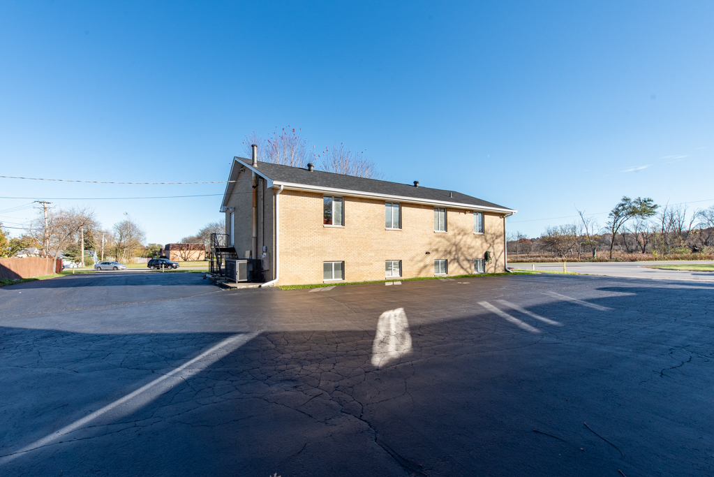 2126 10th Street, Waukegan, IL 60085