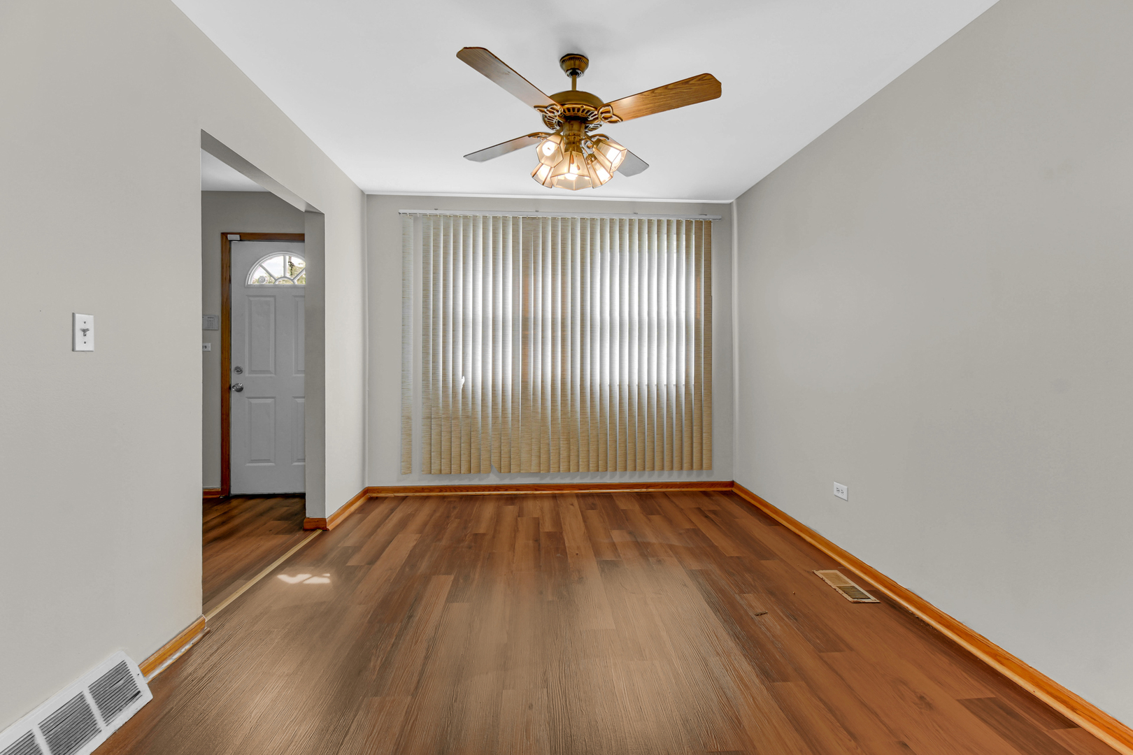 815 Blackhawk Drive, University Park, IL 60484