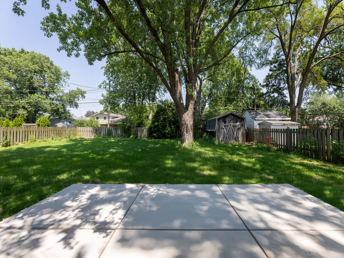 261 Arrowhead Trail, Carol Stream, IL 60188