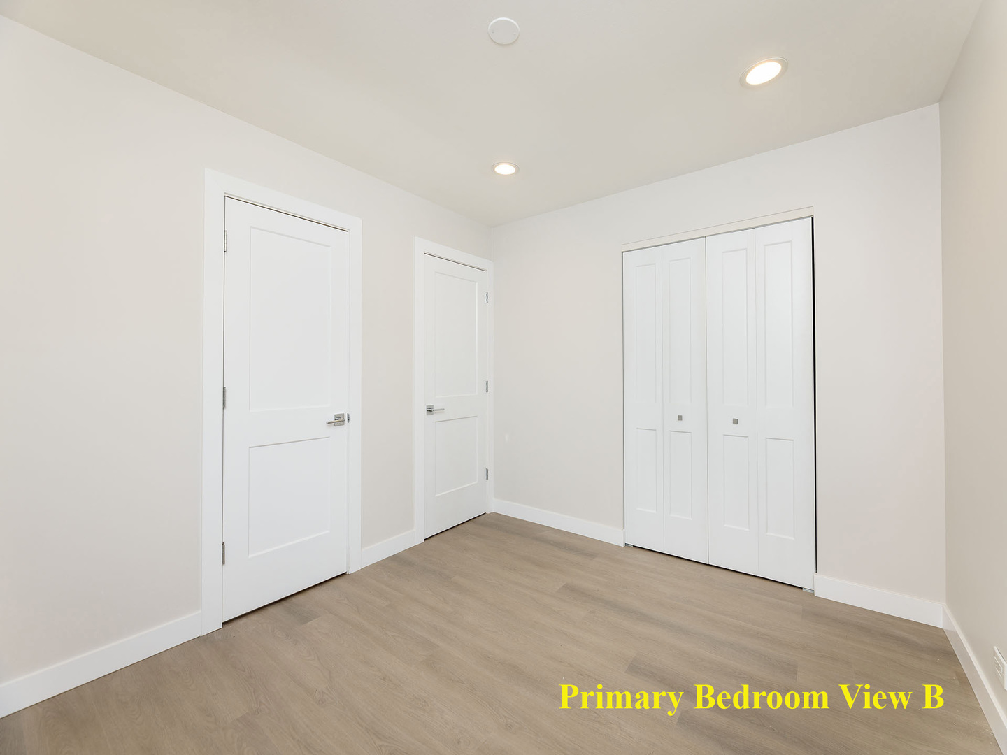 261 Arrowhead Trail, Carol Stream, IL 60188