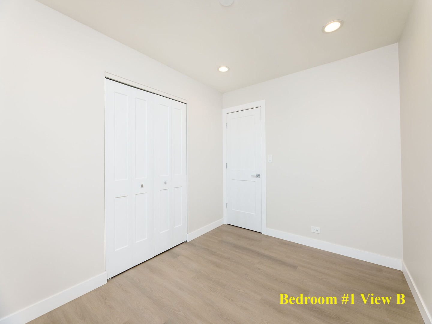 261 Arrowhead Trail, Carol Stream, IL 60188