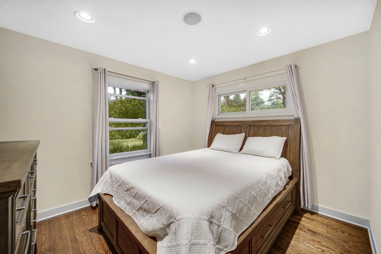 337 S Brewster Avenue, Lombard, IL 60148