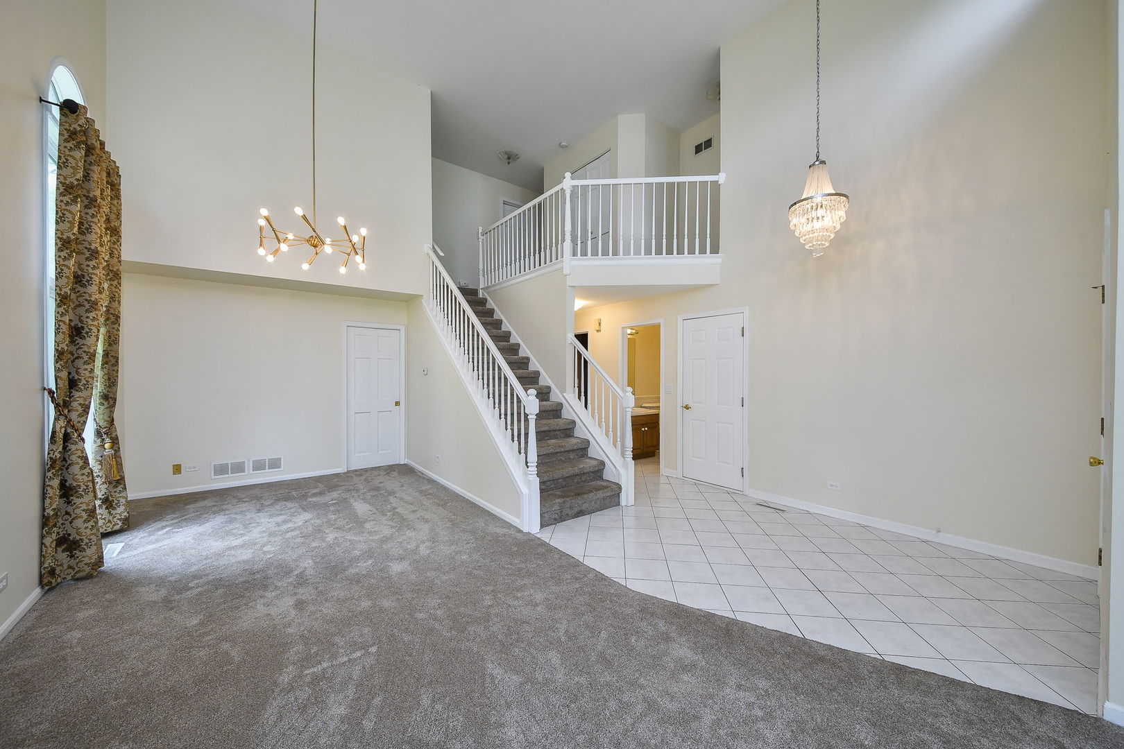 339 Windsor Drive, Bartlett, IL 60103