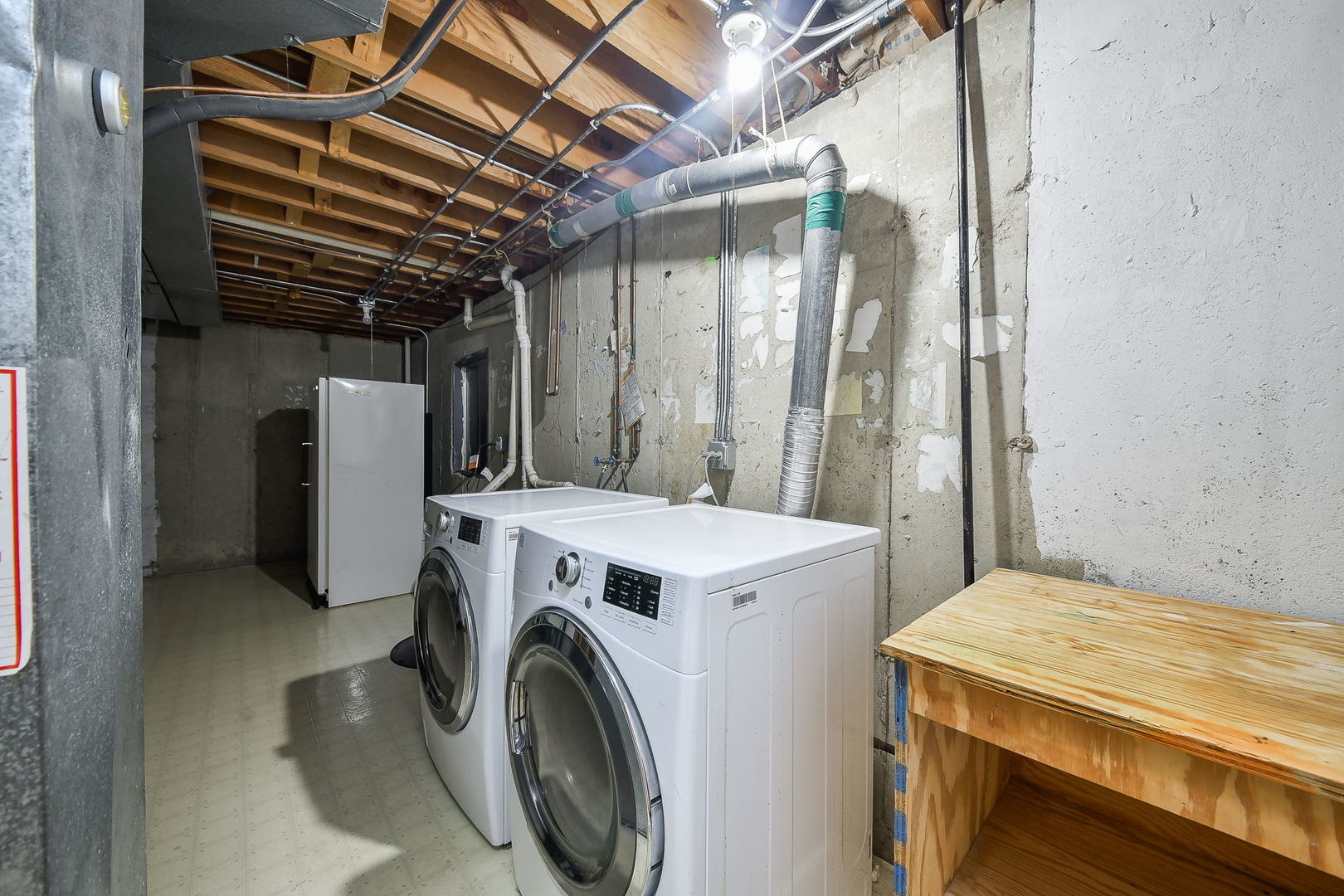 339 Windsor Drive, Bartlett, IL 60103