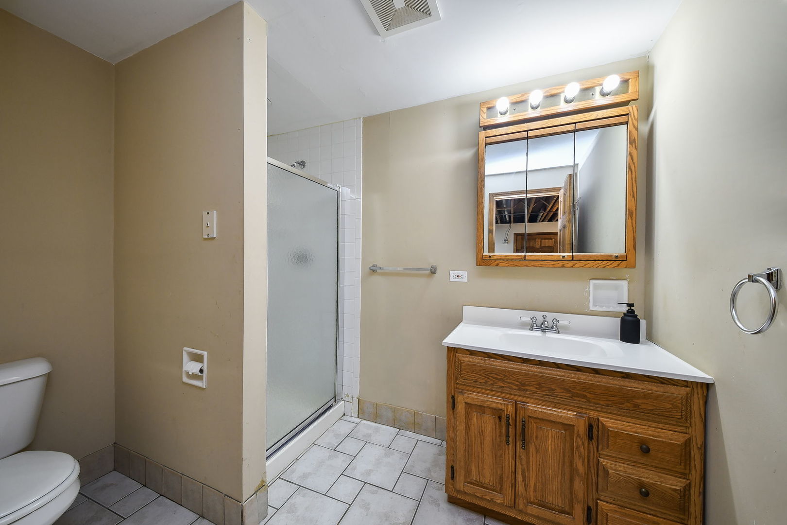 339 Windsor Drive, Bartlett, IL 60103