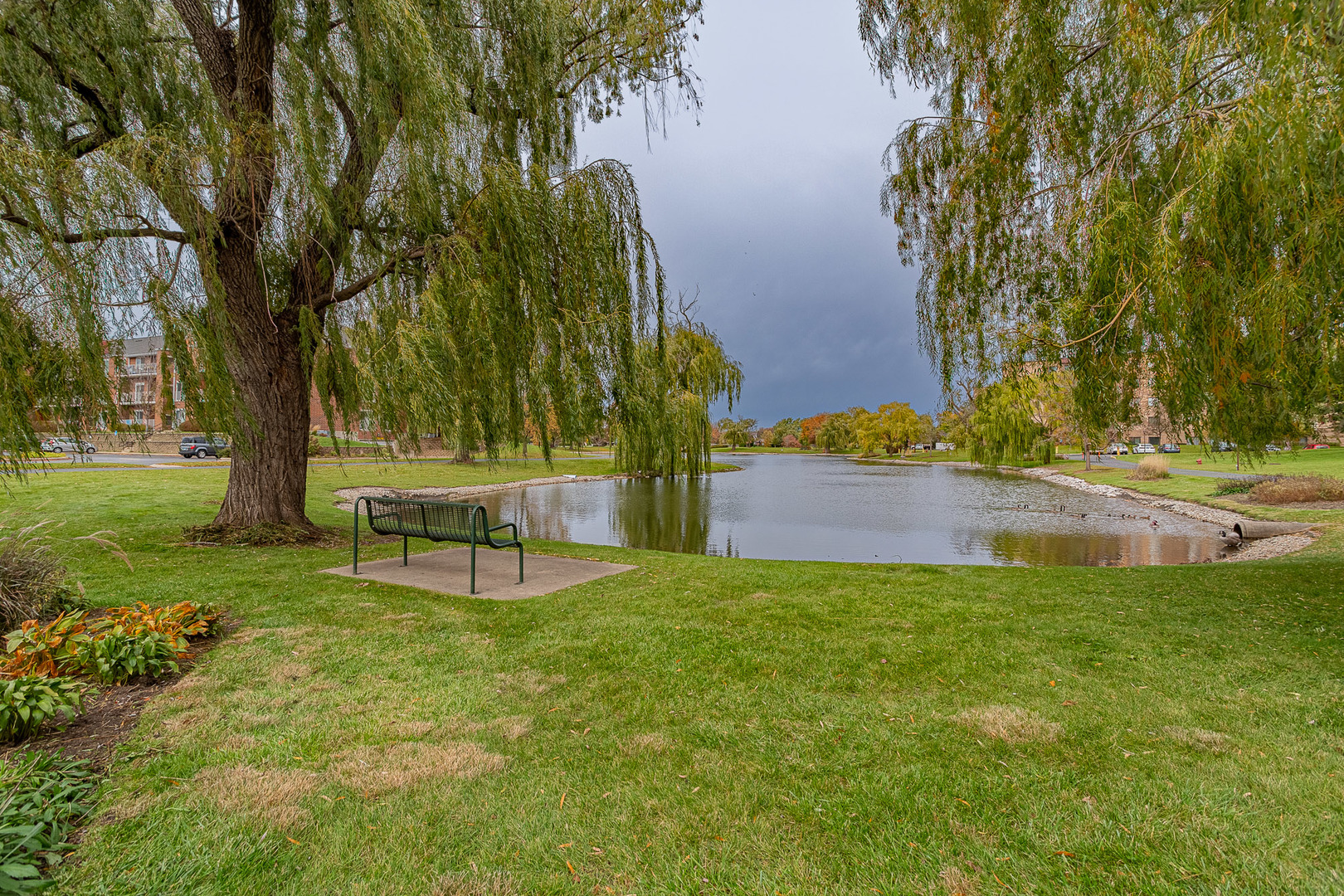 520 BIESTERFIELD Road #E220, Elk Grove Village, IL 60007