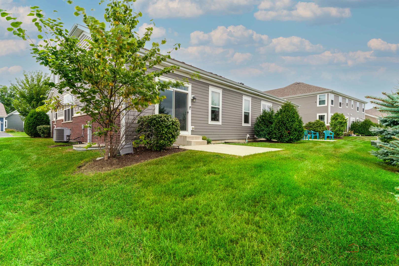 23113 N Pinehurst Drive, Kildeer, IL 60047
