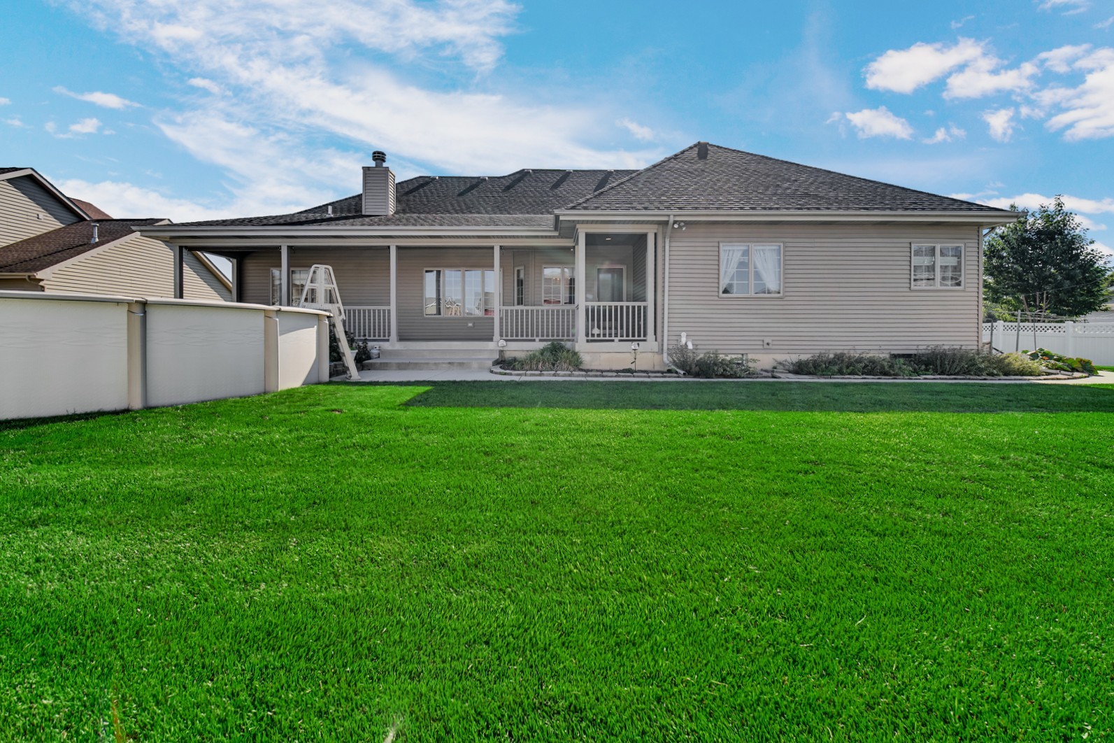 617 Fawn Circle, Lowell, IN 46356