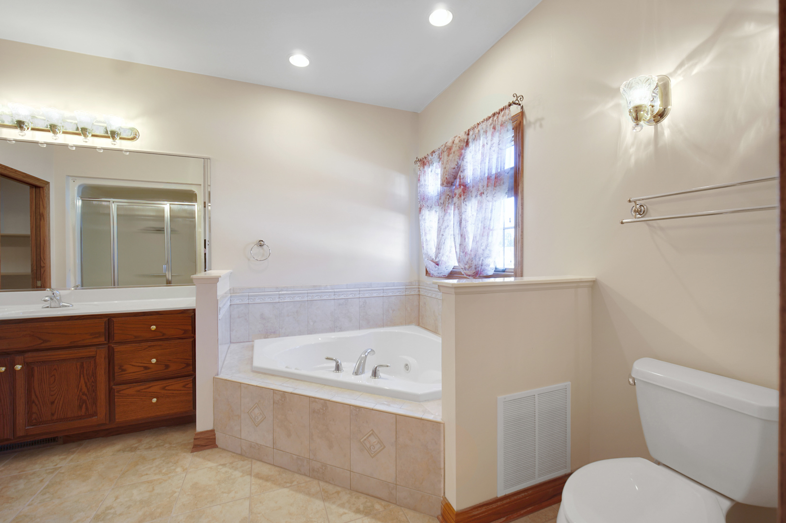 617 Fawn Circle, Lowell, IN 46356