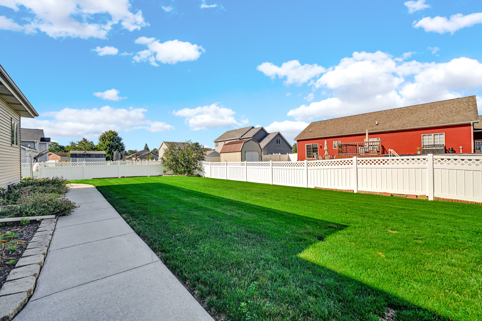 617 Fawn Circle, Lowell, IN 46356