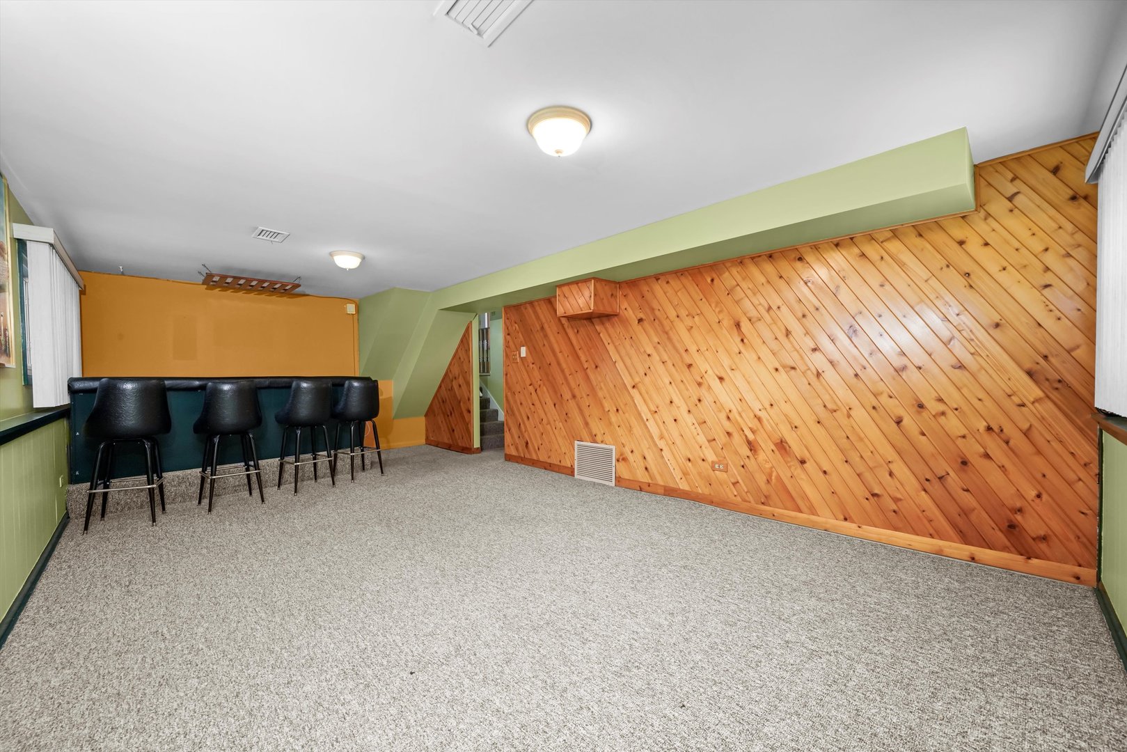 7721 Normandy Avenue, Burbank, IL 60459