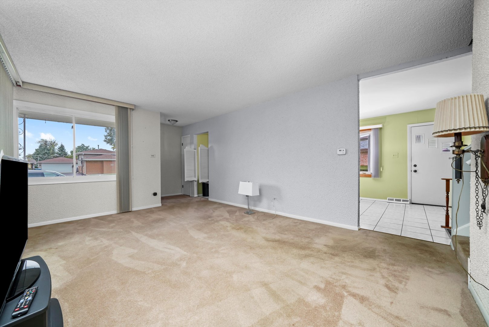 7721 Normandy Avenue, Burbank, IL 60459