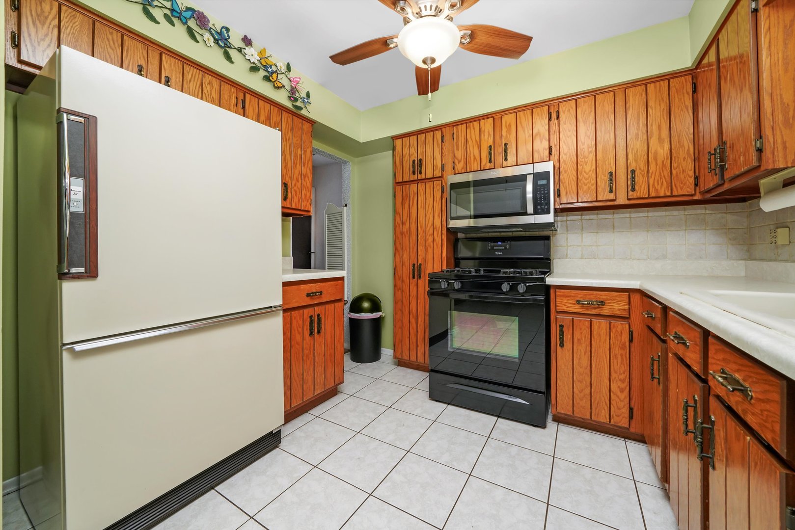 7721 Normandy Avenue, Burbank, IL 60459