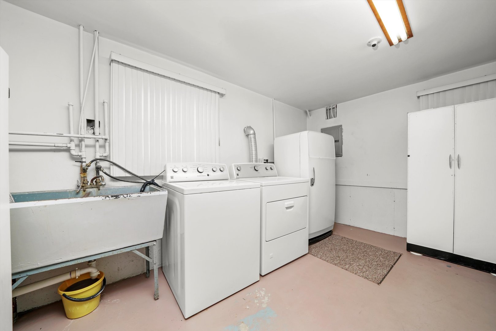 7721 Normandy Avenue, Burbank, IL 60459