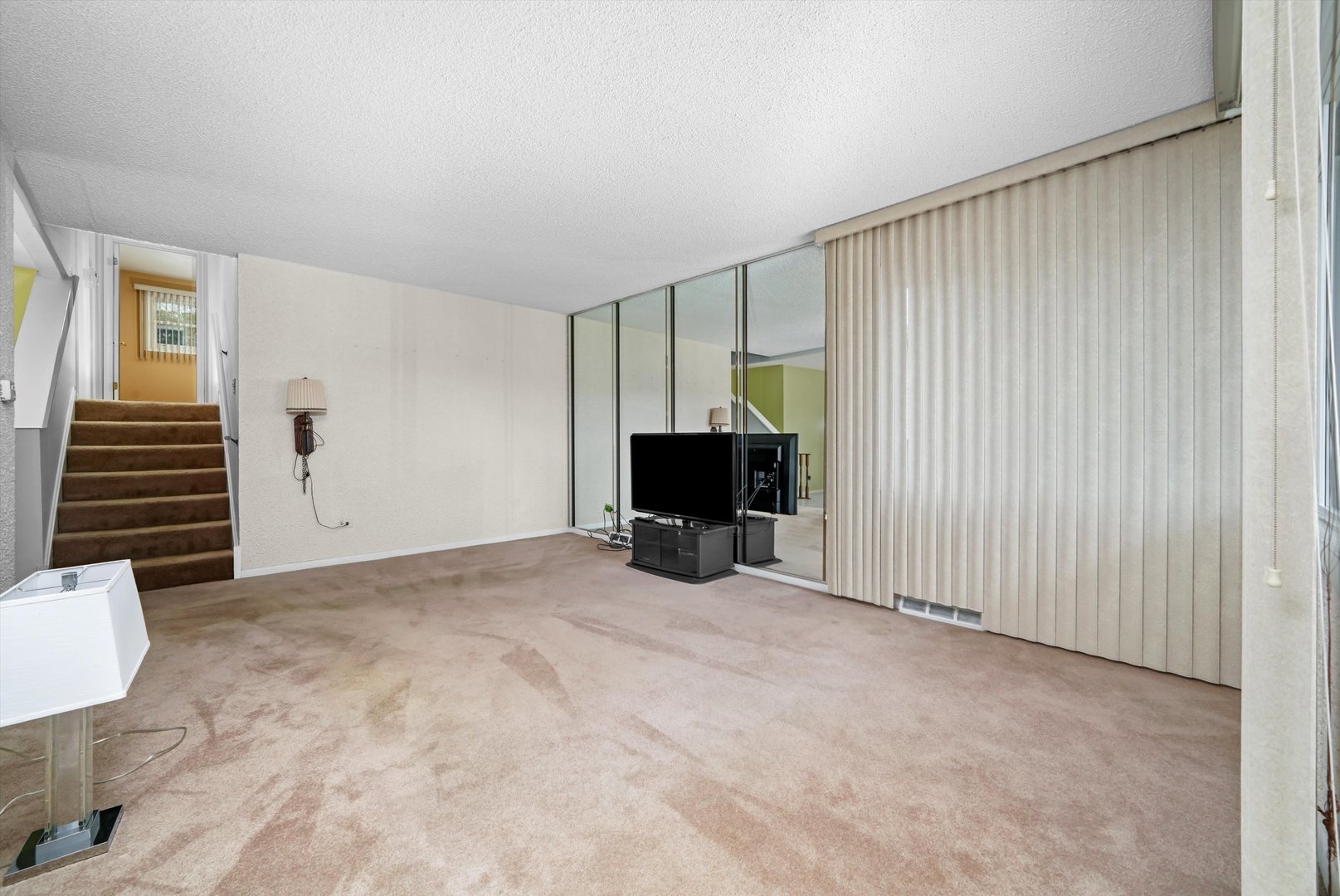 7721 Normandy Avenue, Burbank, IL 60459