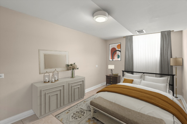 8436 Moody Avenue, Burbank, IL 60459