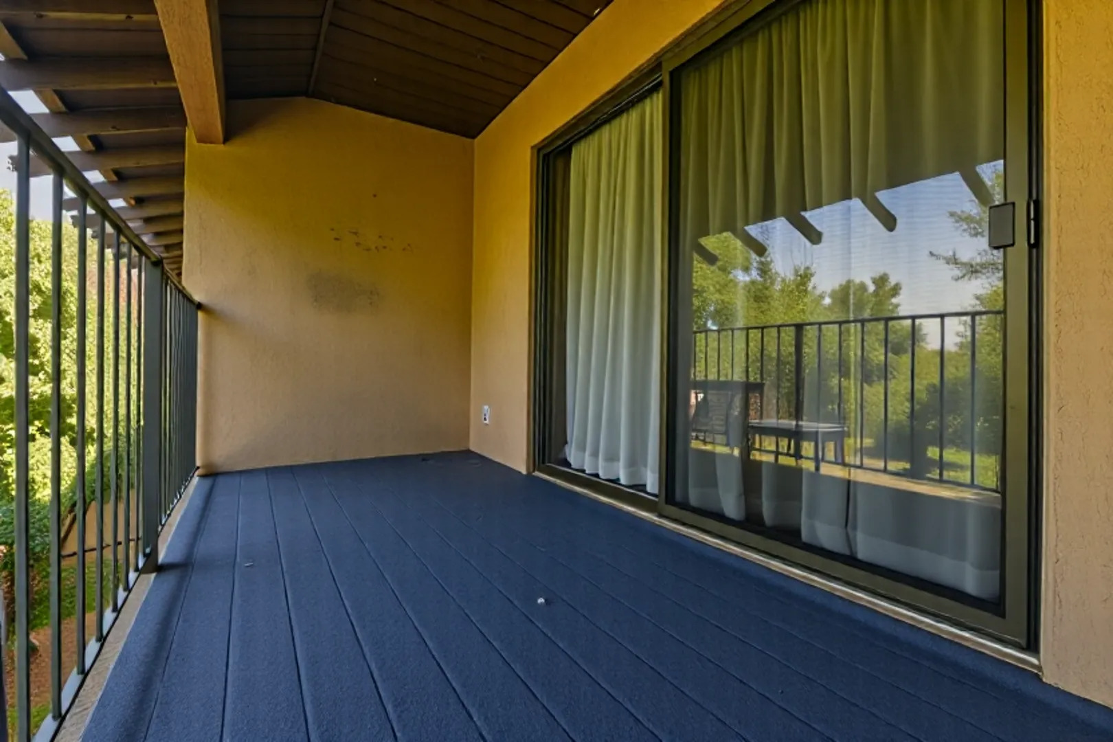 21W581 North Avenue #71, Lombard, IL 60148