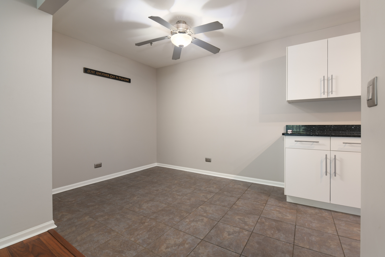 21W581 North Avenue #71, Lombard, IL 60148