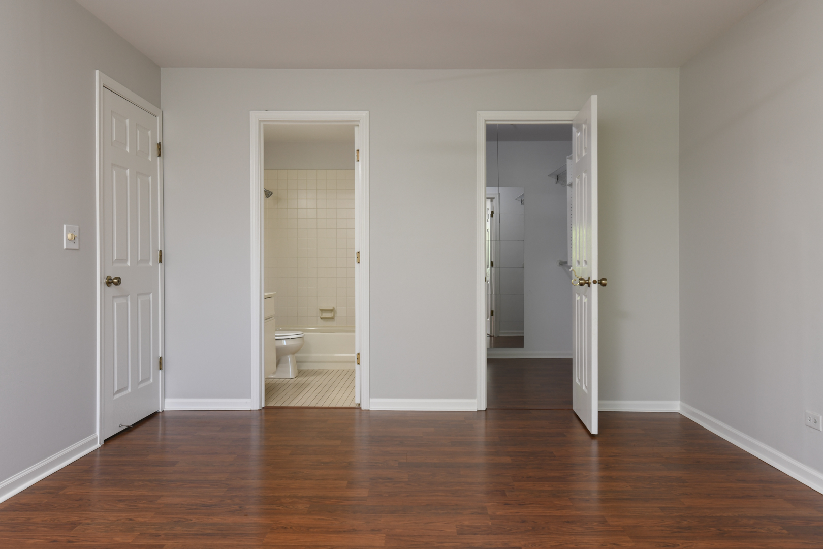 21W581 North Avenue #71, Lombard, IL 60148