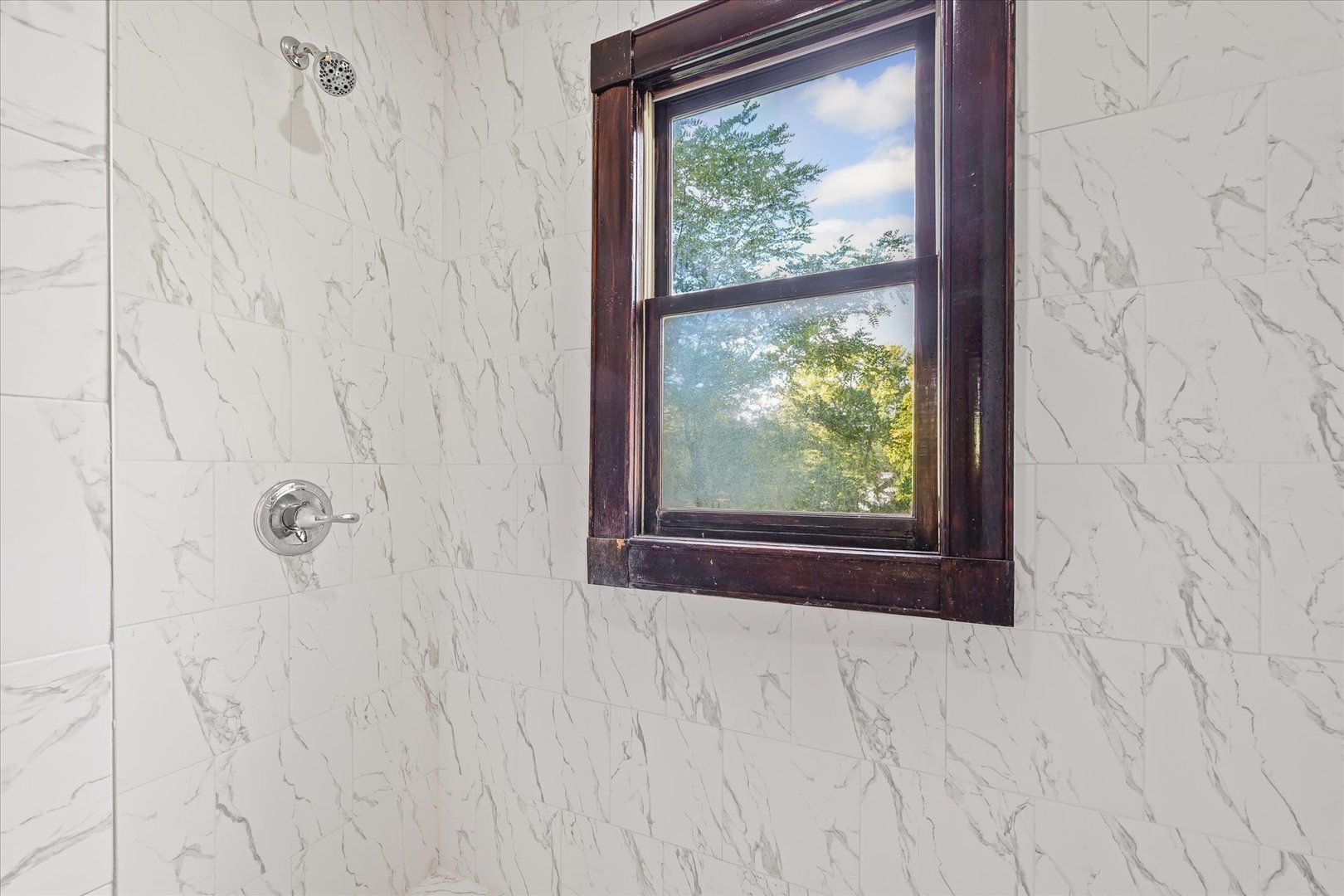 322 N Guthrie Street, Gibson City, IL 60936