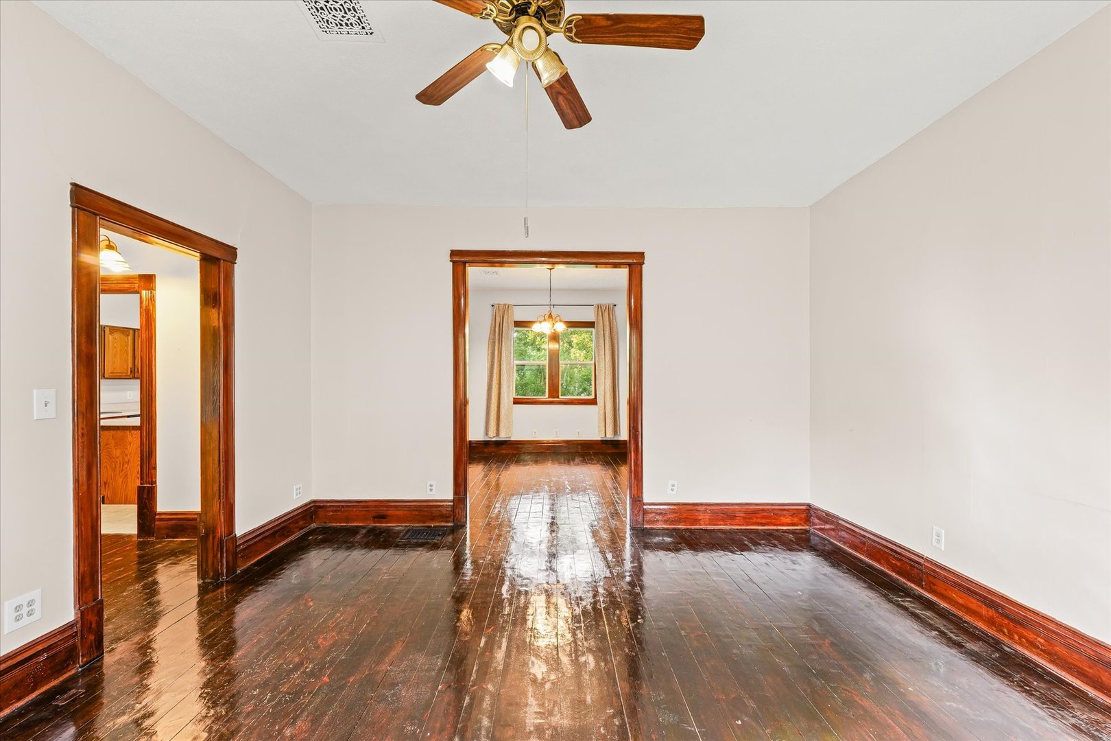 322 N Guthrie Street, Gibson City, IL 60936