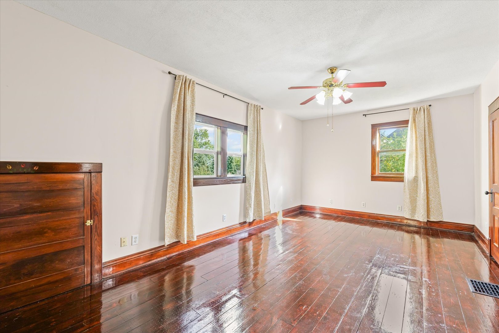 322 N Guthrie Street, Gibson City, IL 60936