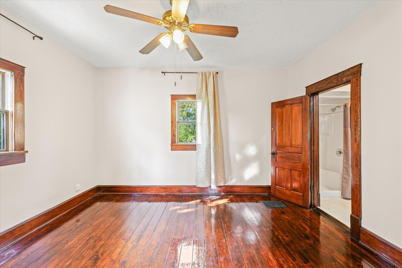 322 N Guthrie Street, Gibson City, IL 60936