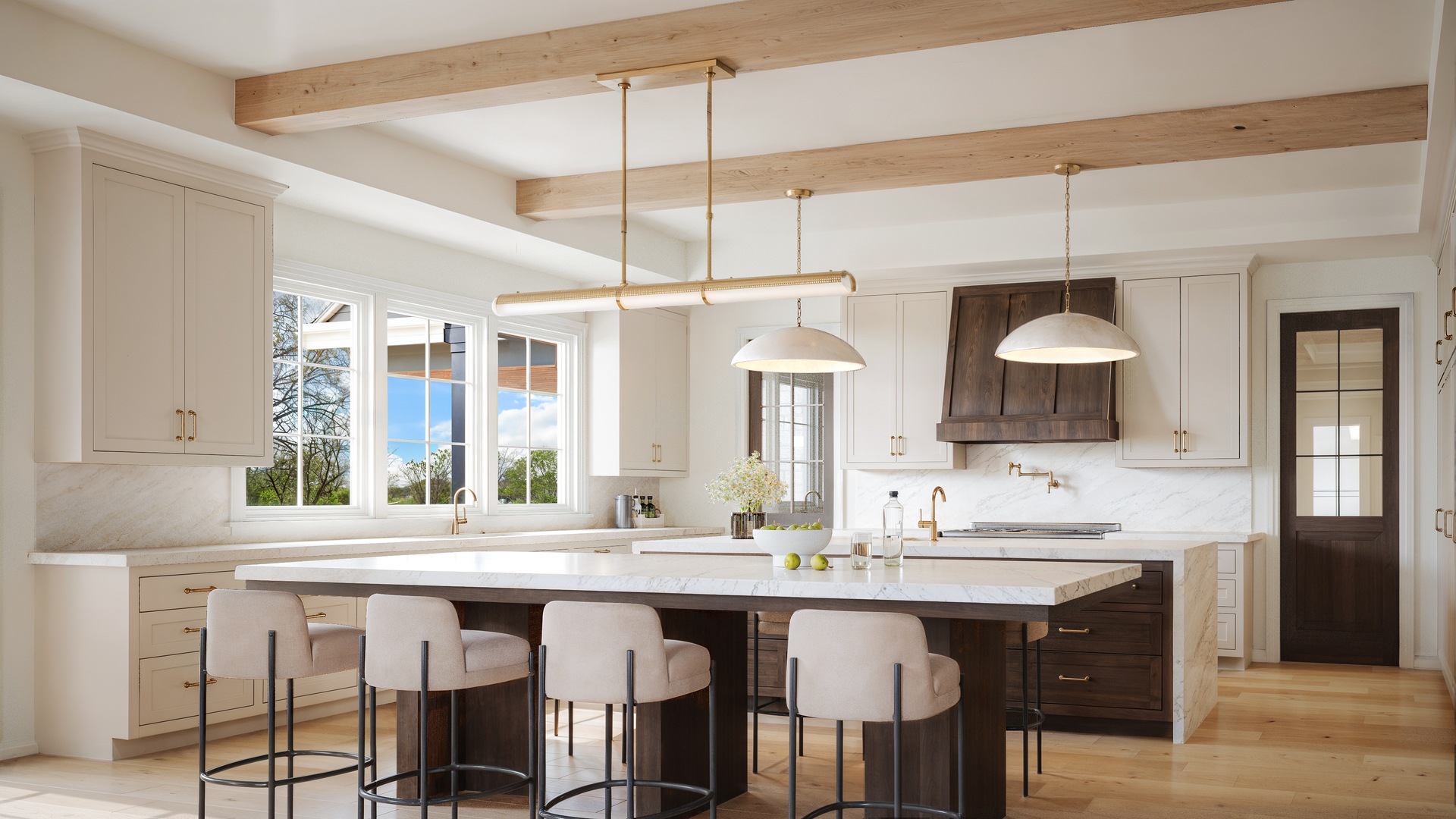 4640 Stonewall Avenue, Downers Grove, IL 60515