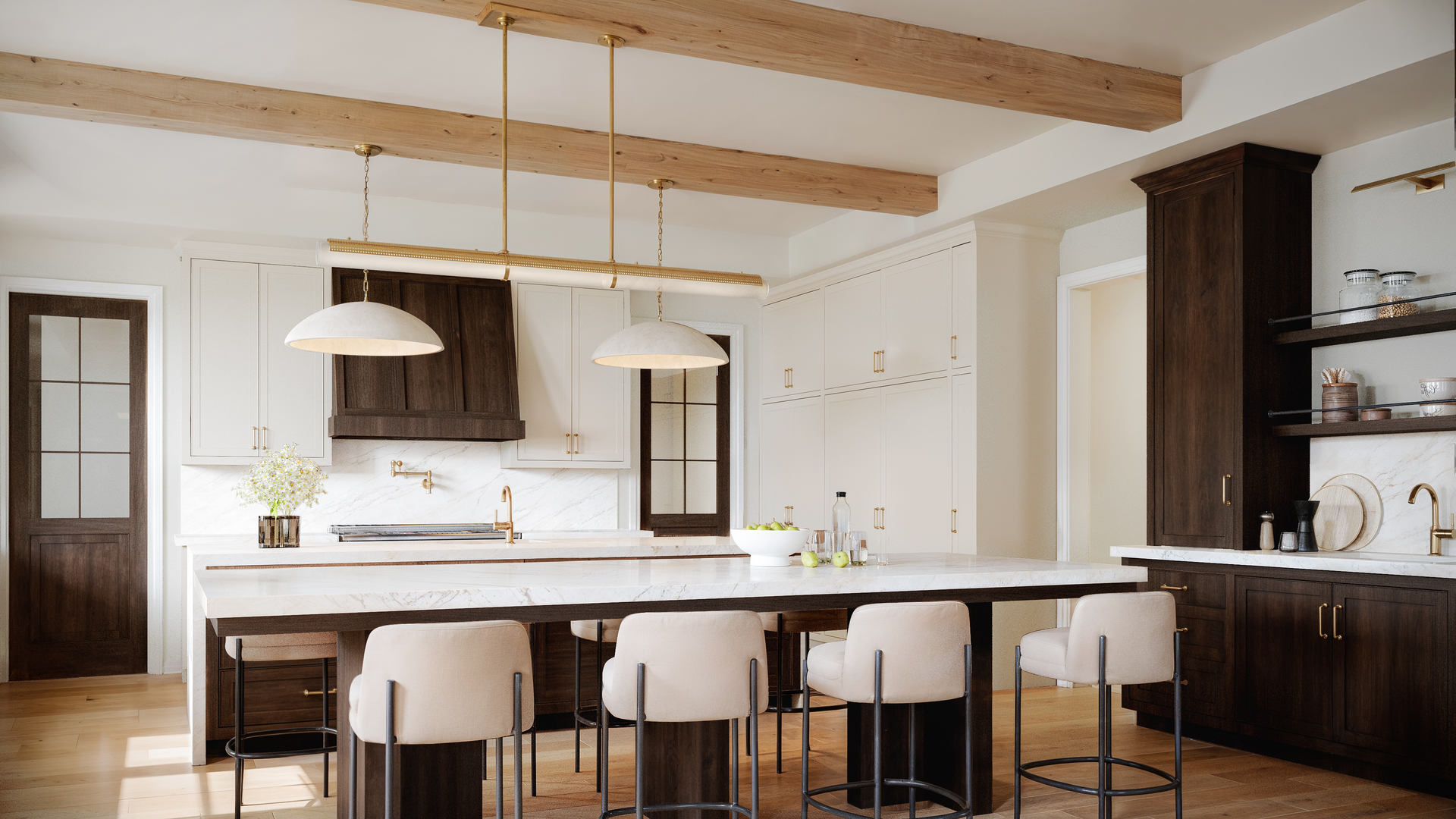 4640 Stonewall Avenue, Downers Grove, IL 60515