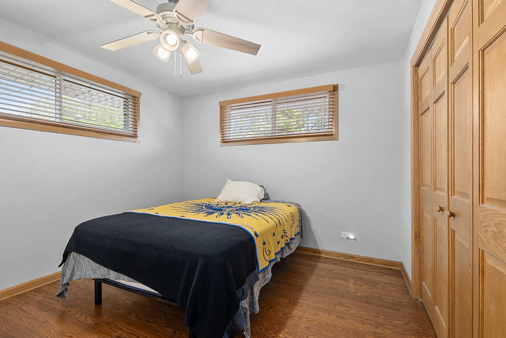 5168 W 99th Street, Oak Lawn, IL 60453