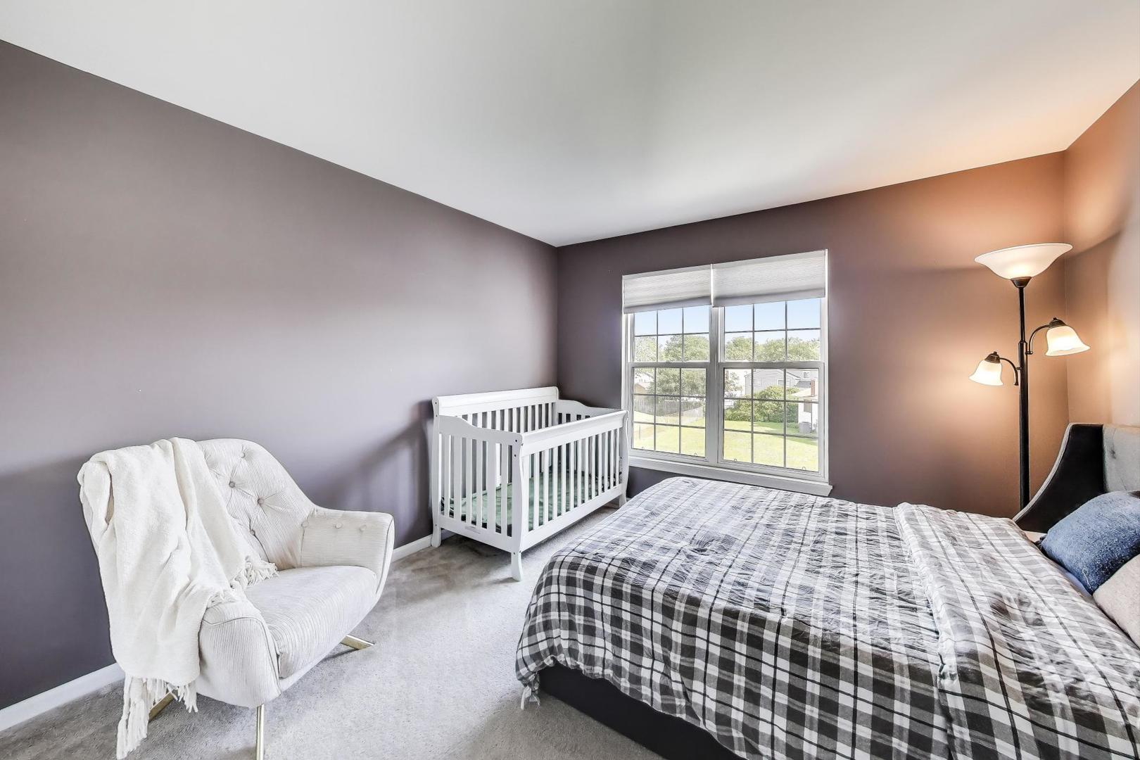 516 Citadel Circle, Westmont, IL 60559