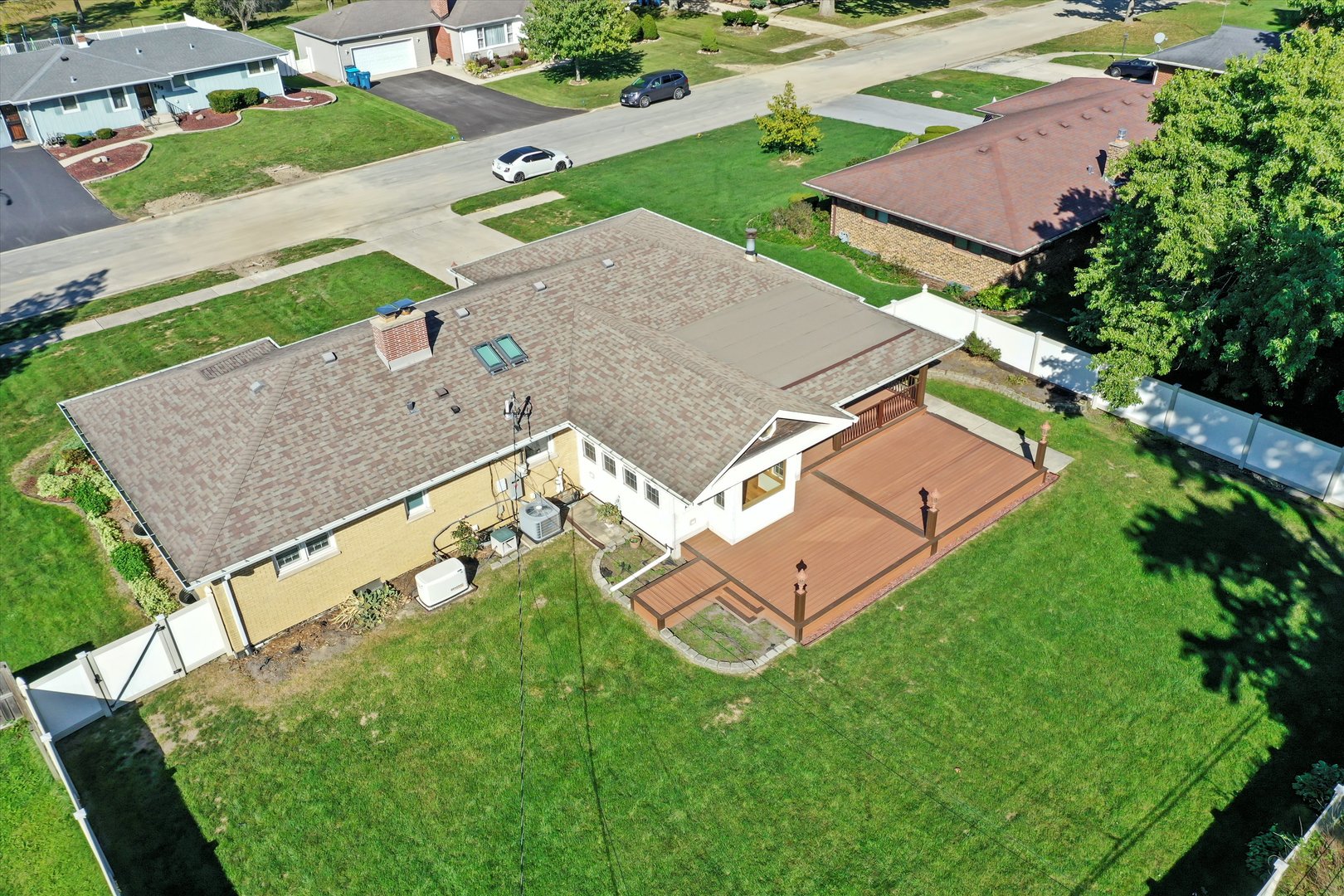 354 Oakwood Drive, Crete, IL 60417