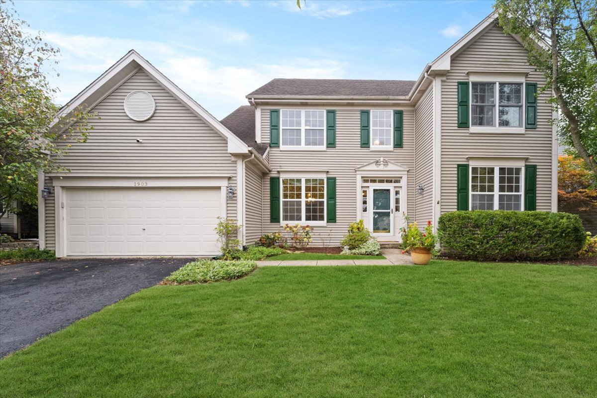 1903 Flagstone Lane, Aurora, IL 60502