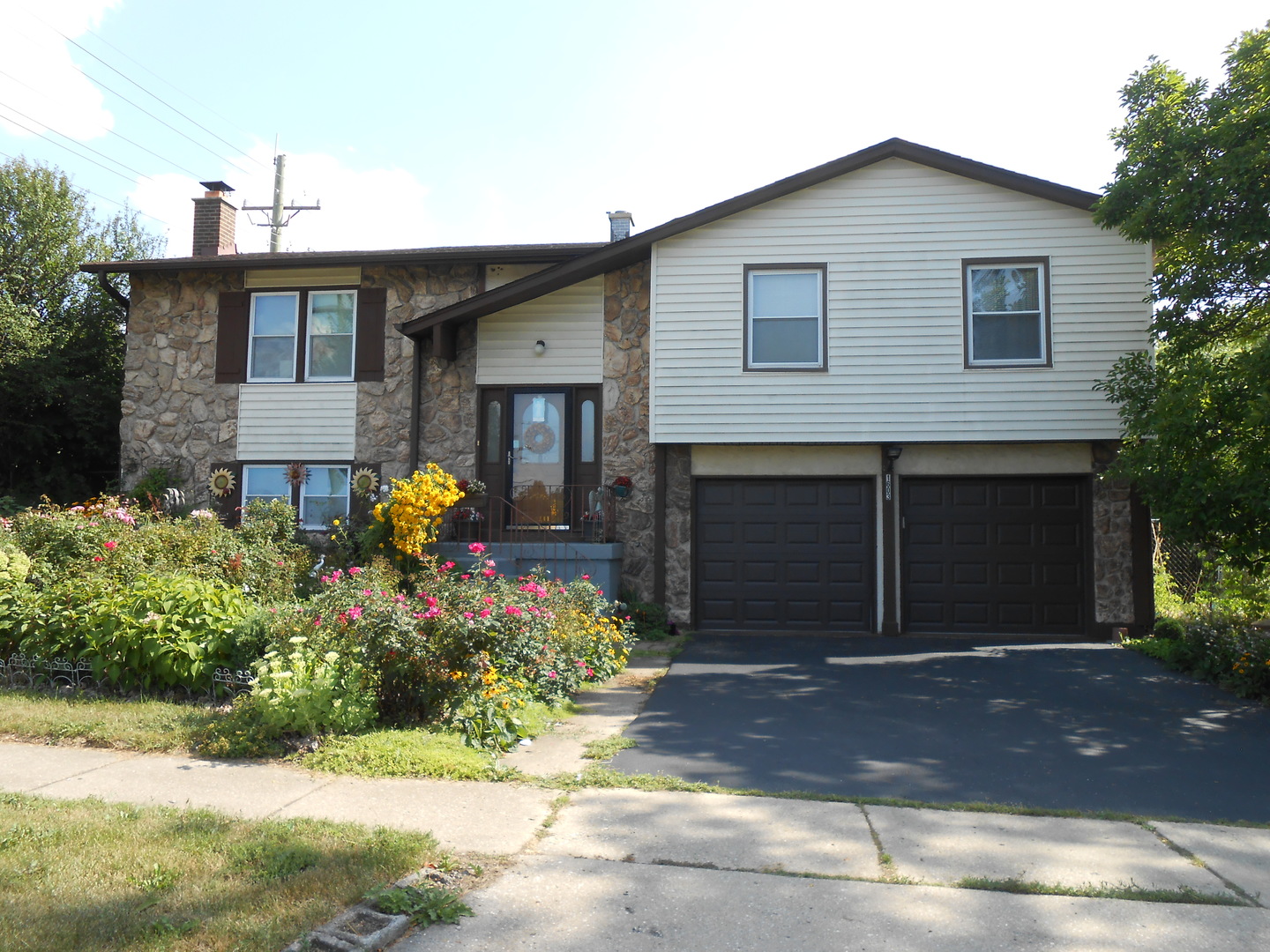 1603 Dakota Drive, Elk Grove Village, IL 60007