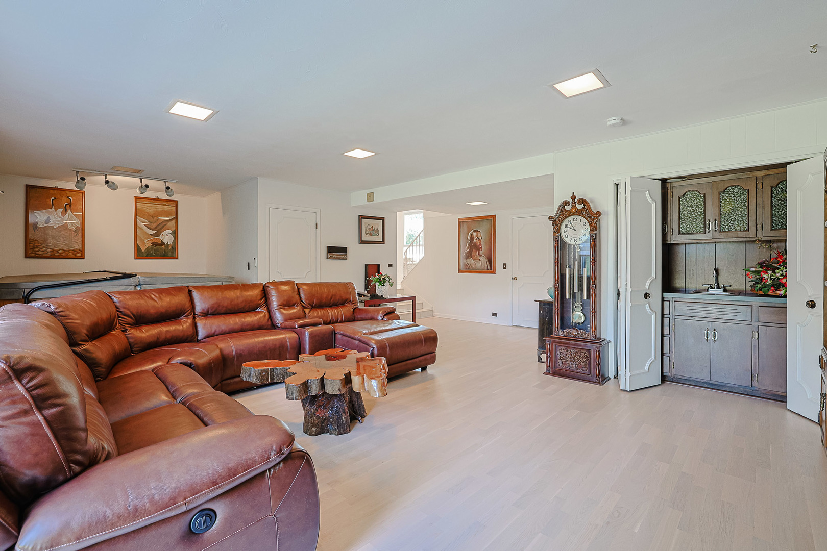 3306 Wilmette Avenue, Wilmette, IL 60091