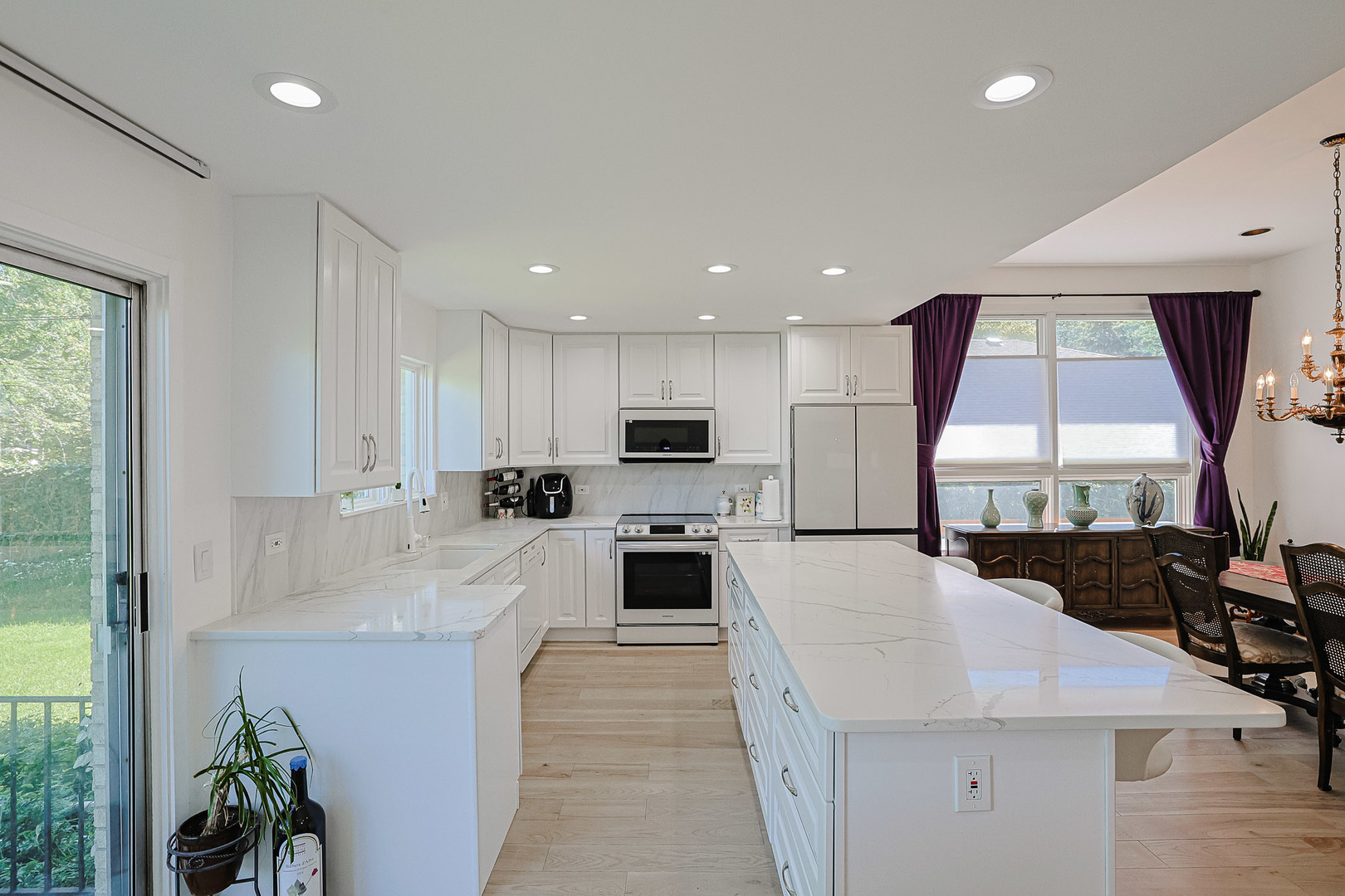 3306 Wilmette Avenue, Wilmette, IL 60091